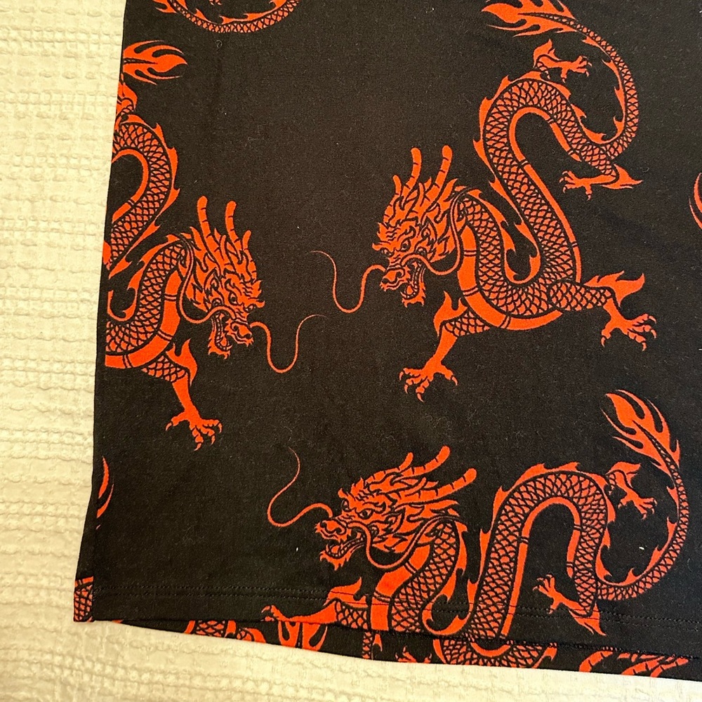 Dragon 2-Piece Matching Set - Picture 6 of 7